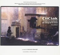 Immagine copertina libro Cliciak. Fotografi di scena del cinema italiano