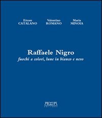 Immagine copertina libro Fuochi a colori, lune in bianco e nero