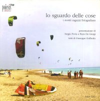 Immagine copertina libro Lo sguardo delle cose. I nostri ragazzi fotografano. Ediz. illustrata