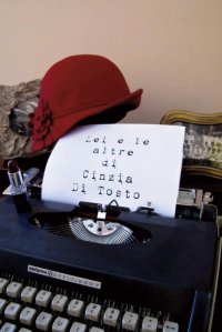 Immagine copertina libro Lei e le altre