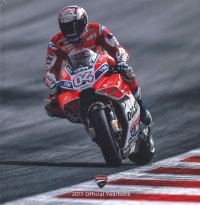 Immagine copertina libro Ducati corse 2017. Official yearbook. Ediz. italiana e inglese