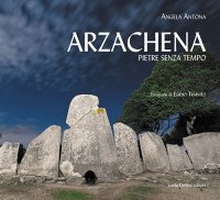 Immagine copertina libro Arzachena. Pietre senza tempo