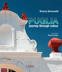 Immagine copertina libro Puglia journey through colour
