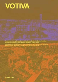 Immagine copertina libro Votiva. Open-air contemporary art collection of the City of Parabita. Ediz. italiana e inglese