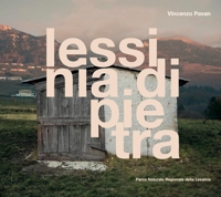 Immagine copertina libro Lessinia di pietra. Caratteri, forme e linguaggi dell’architettura tradizionale