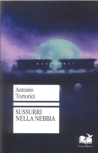 Immagine copertina libro Sussurri nella nebbia